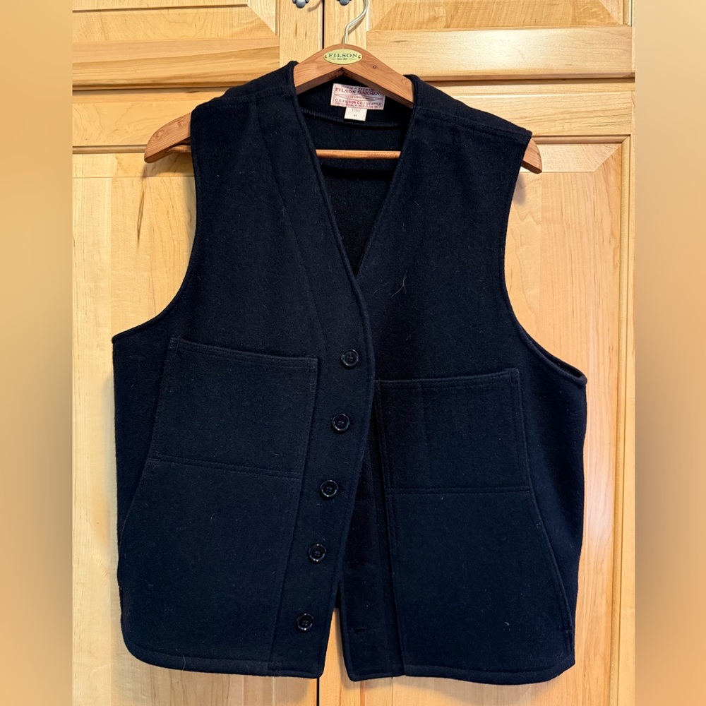 Men’s Wool vest.